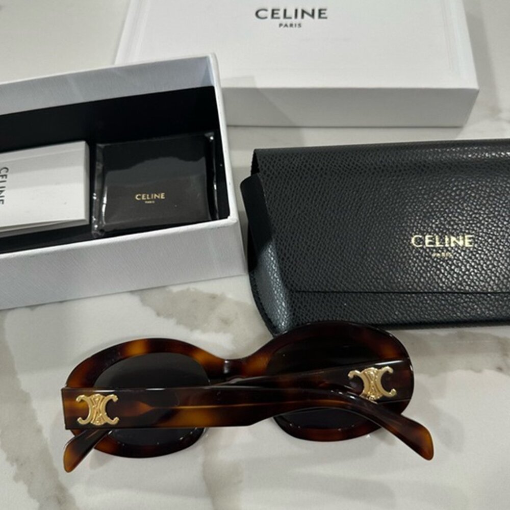 Celine Triomphe Oval Tortoise Sunglasses - Picture 2 of 6